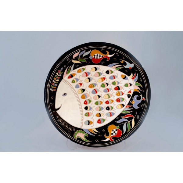Керамическая тарелка от Мамута Чурлу